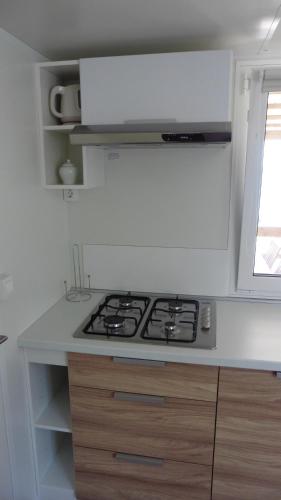 Dapur atau dapur kecil di Kamp Lunga