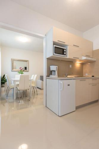 Tatijana Holiday Apartments