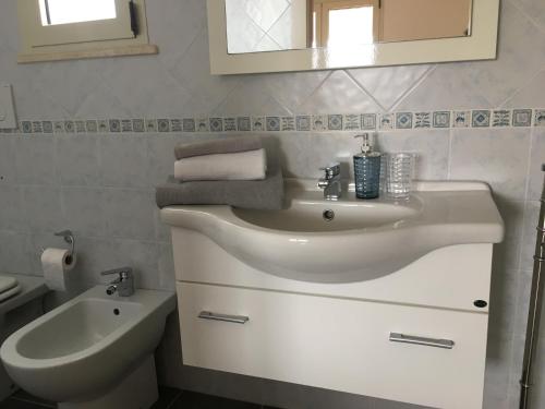 Ένα μπάνιο στο Villa La Vigna