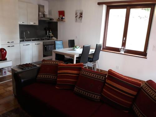 Holiday Home Casa Stefi tesisinde bir oturma alanı