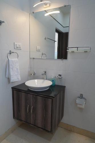 Kylpyhuone majoituspaikassa Rama Golden Root New town