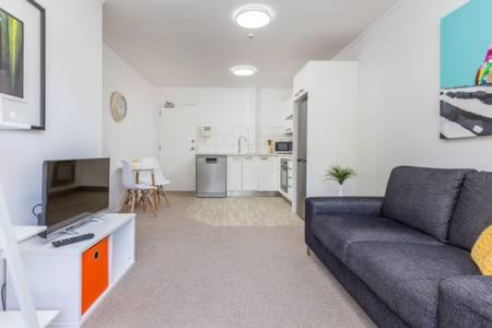 Gallery image of Peaceful apartment at Victoria Park in Auckland