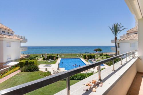 Primera línea de playa-Apartamento amplio con vistas al mar ...