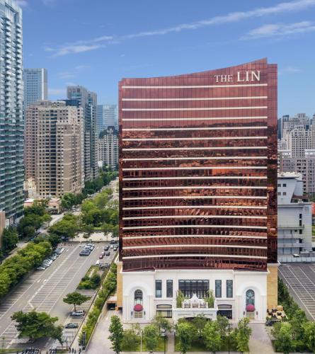 El edificio en el que está el hotel