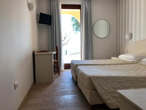 Gallery image of Hotel Roma in Garda