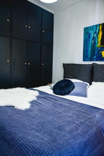 Home Plus Psirri Apartment