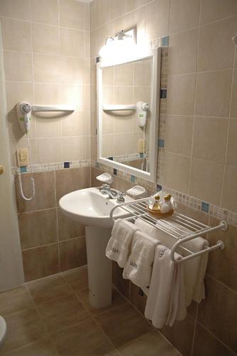 Kupatilo u objektu La Barraca Resort