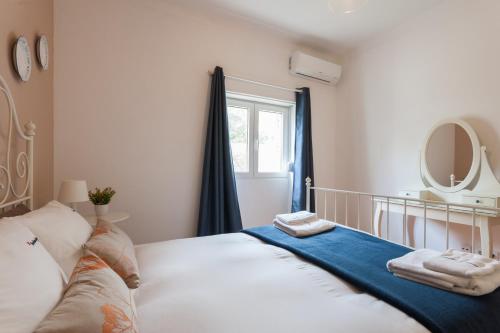 FLH Cascais Apartment with Terrace