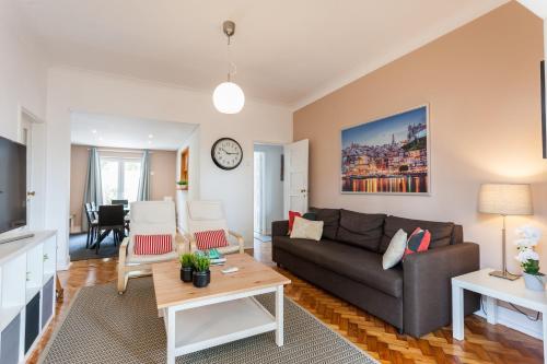 FLH Cascais Apartment with Terrace