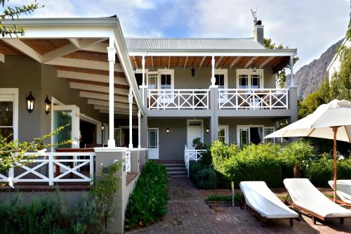 Balkoni atau teres di Plumwood Boutique Hotel by The Living Journey Collection