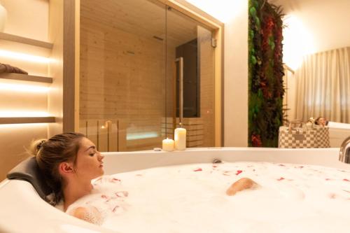 Hosté ubytování San Colombano Suites