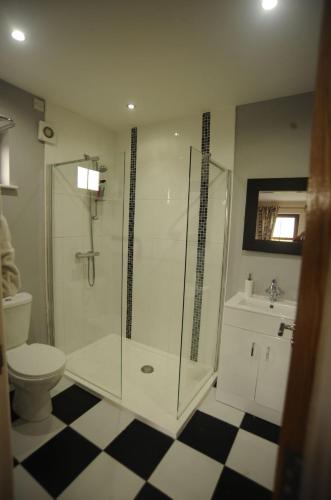 Knockalla luxury property with hot tub suitable for familiesにあるバスルーム