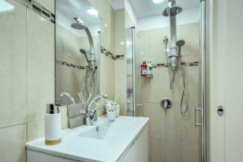 Imagen de la galería de Lovely flat in city center, en Jerusalén