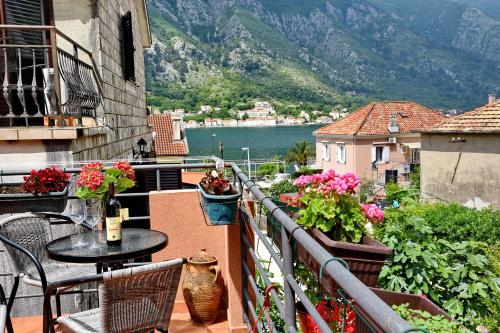 Gallery image of Apartments Martiva in Kotor