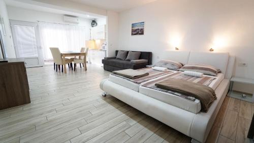 Imagen de la galería de Apartments Lulic, en Zadar