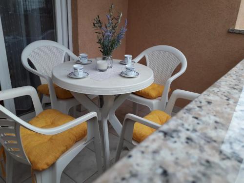 apartman Lean