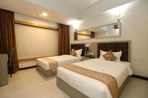 Gallery image of Aristocrat Hotel in Kolkata