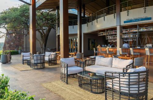 Area soggiorno di Meliá Serengeti Lodge Member of Meliá Collection