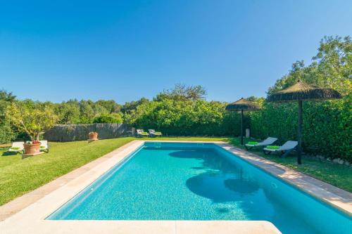 Piscina en o cerca de Can Mostatxet