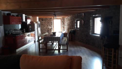 Kuchyň nebo kuchyňský kout v ubytování Casa Garrabet