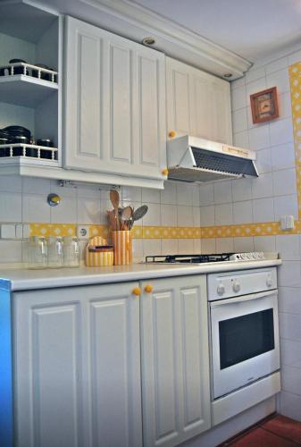 Η κουζίνα ή μικρή κουζίνα στο Quinta do Freixieiro