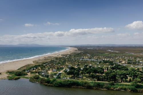 Empuria Beach D-Luxe