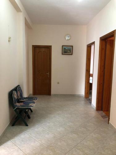 Gallery image of COMFORT GUEST ROOMS Vila HM in Sarandë