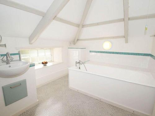 Gallery image of White Duck Cottage in Hayle