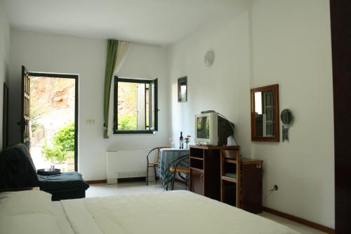 Gallery image of Hotel Danica in Petrovac na Moru