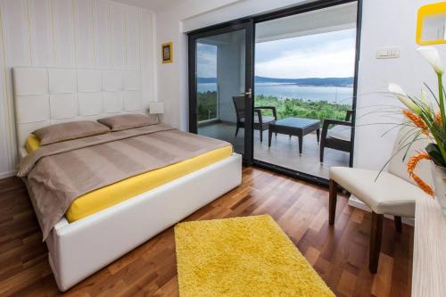 Postel nebo postele na pokoji v ubytování Villa Rina - luxury holiday home