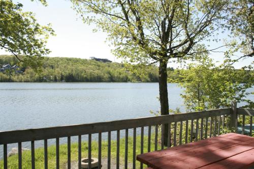 Imagen de la galería de Camping Chalets Lac St-Augustin, en Quebec