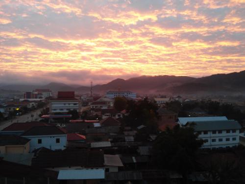 Galeriebild der Unterkunft Favanhmai Hotel in Phonsavan