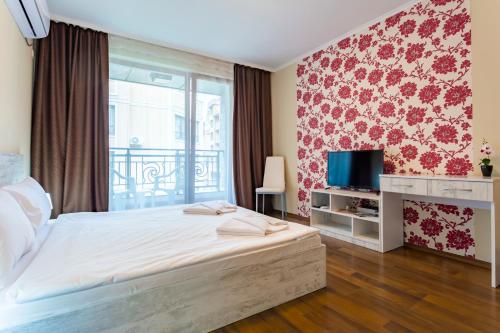 Gallery image of Rose Gardens Apart Hotel in Pomorie
