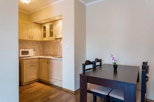 Gallery image of Rose Gardens Apart Hotel in Pomorie