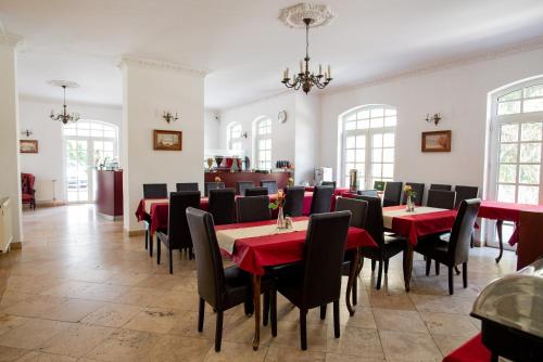 Restaurace v ubytování Walzer Hotel