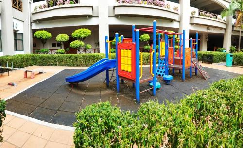 Area permainan anak di Mahkota Seaview Condo Homestay Near A'Famosa jonker Melaka