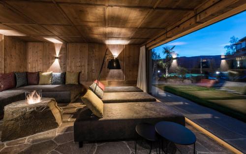 Χώρος καθιστικού στο Presulis Hideaway Apartments & Restaurant