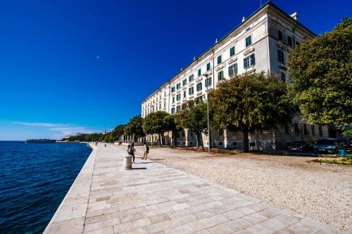 Foto da galeria de Riva Palace - design rooms em Zadar
