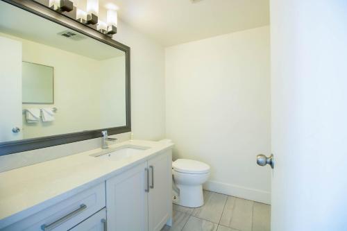 Ένα μπάνιο στο Whistler Blackcomb Vacation Rentals - Village North