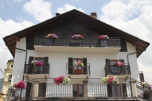 El edificio en el que está el hotel