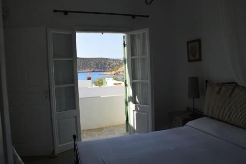 Gallery image of Sun & Sea Apartment in Apollonia