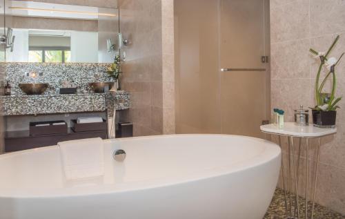 Koupelna v ubytování Kempinski Hotel Muscat