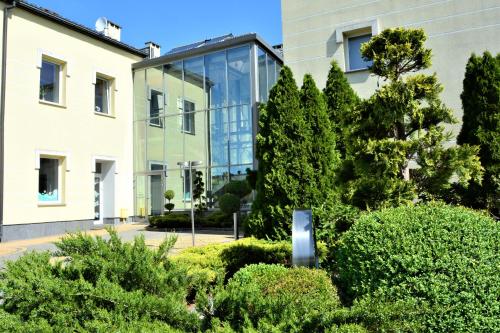 Κήπος έξω από το Apartamenty i pokoje „Pod Jedynką”