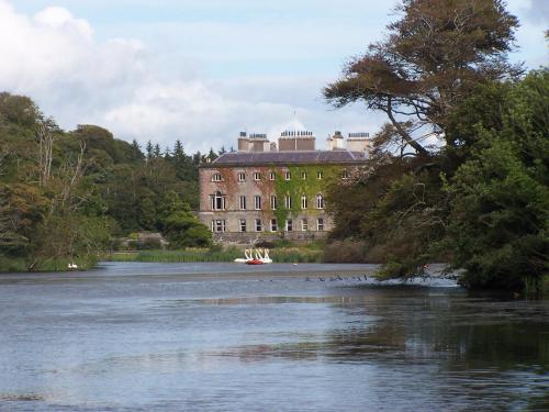 Gallery image of Colonelwood House in Westport