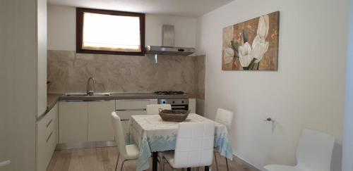 Köök või kööginurk majutusasutuses Agliadò