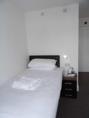 Katil atau katil-katil dalam bilik di The Kerswell Hotel Sea Front