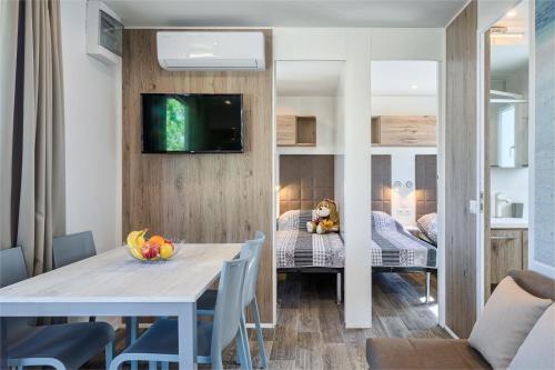 Galeriebild der Unterkunft Mobile Homes - Lanterna Premium Camping Resort in Poreč