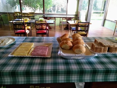 Makanan di atau berdekatan inn ini