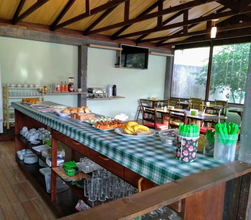 Makanan di atau berdekatan inn ini