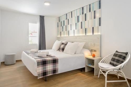 Katil atau katil-katil dalam bilik di Hotel Vibra Lei Ibiza - Adults only
